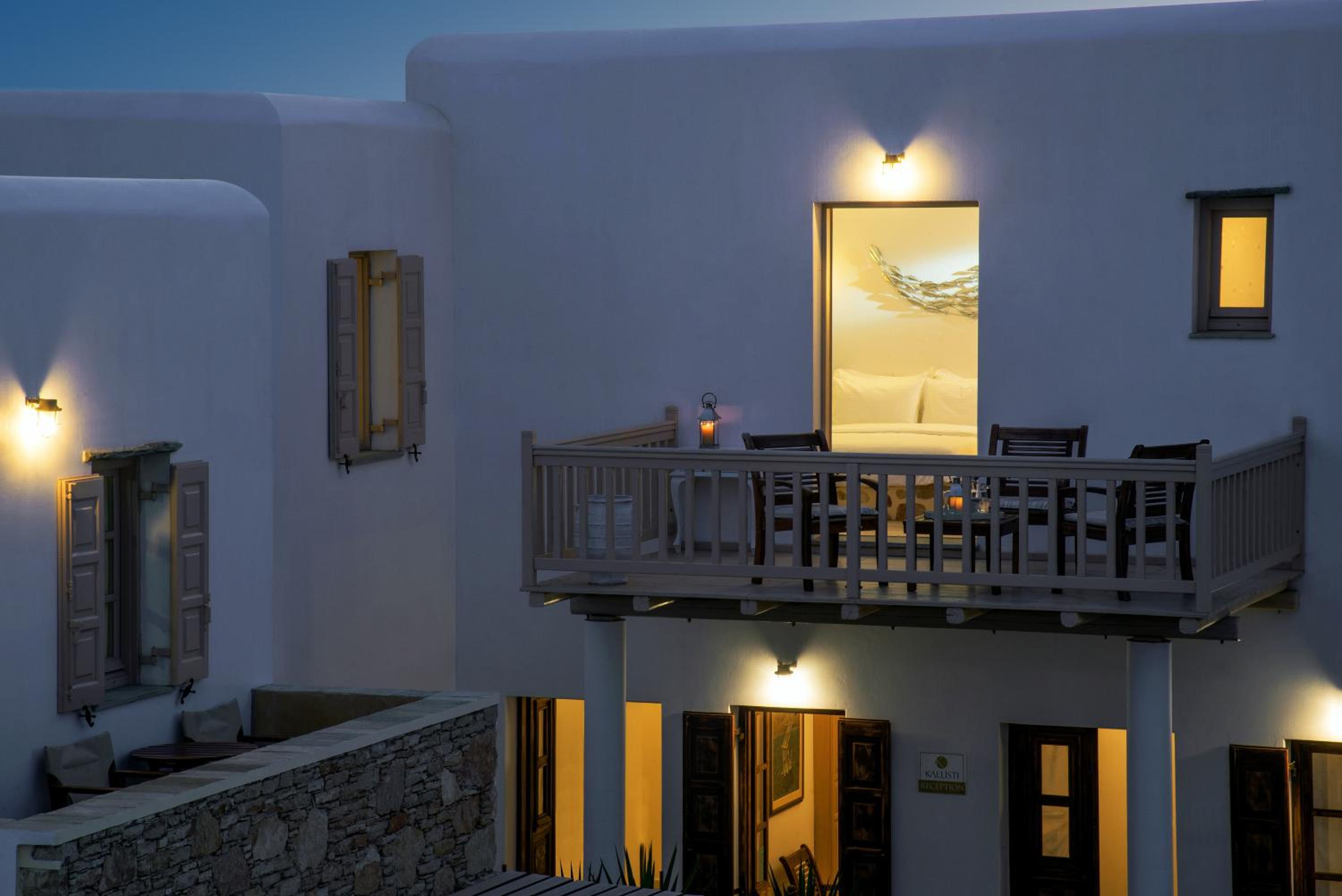 KALLISTI HOTEL 3/50