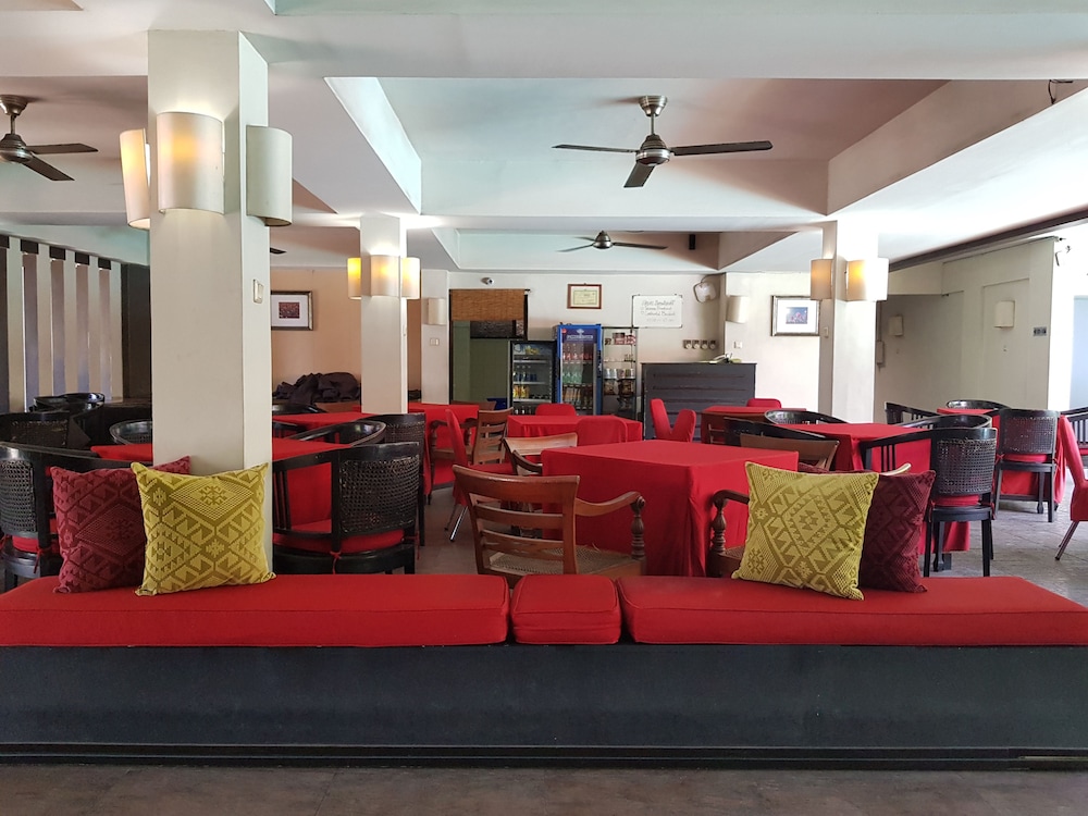 SANUR AGUNG HOTEL 68/77