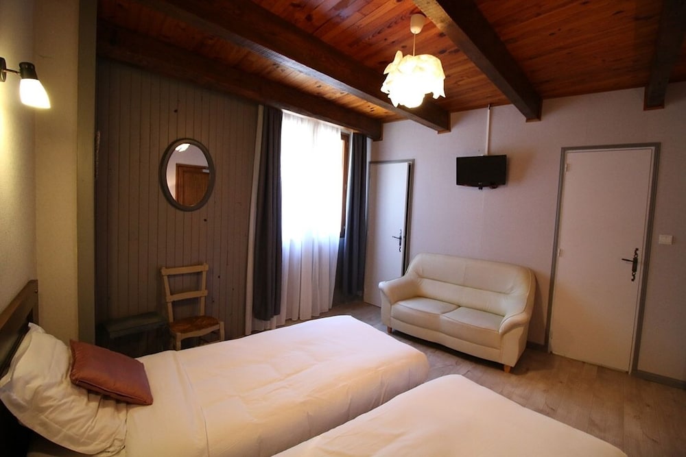Hotel La Mere Biquette 6/20