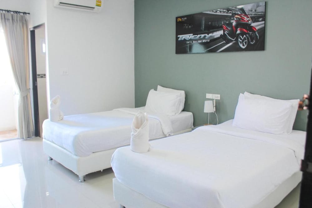 Plus Hotel 20/45