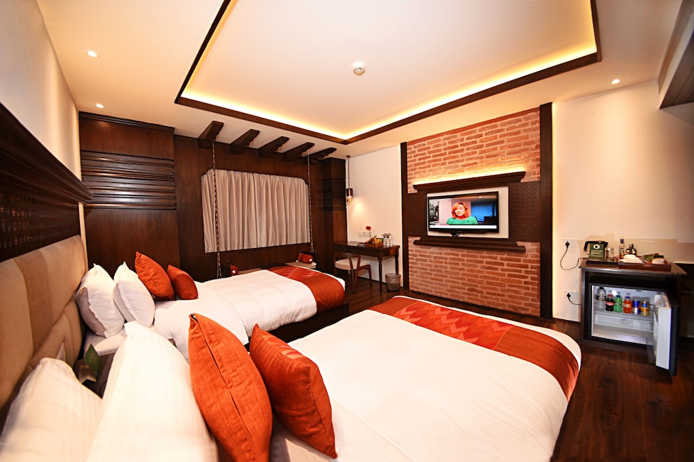 DELUXE, TWIN BEDS