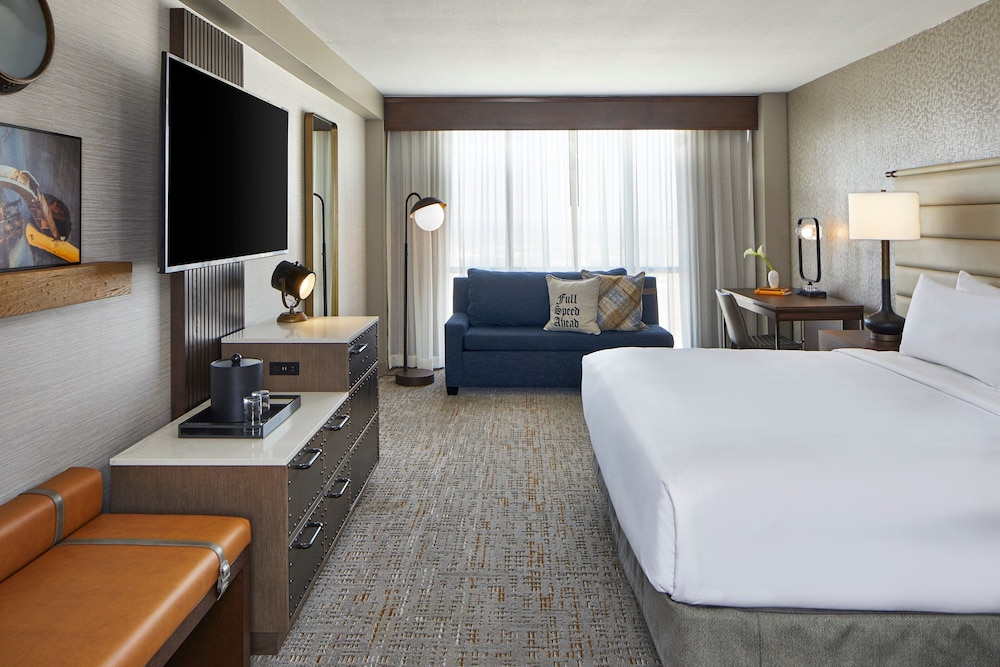 Room at Renaissance Mobile Riverview Plaza Hotel, MOBILE - AL