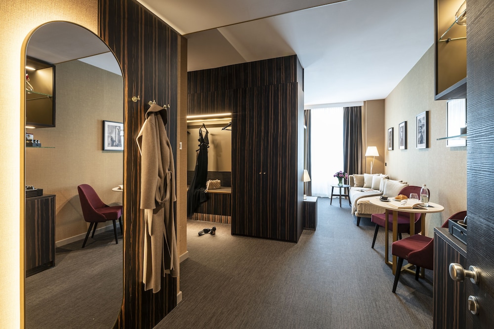 Duomo Hotel & Apartments 49/74