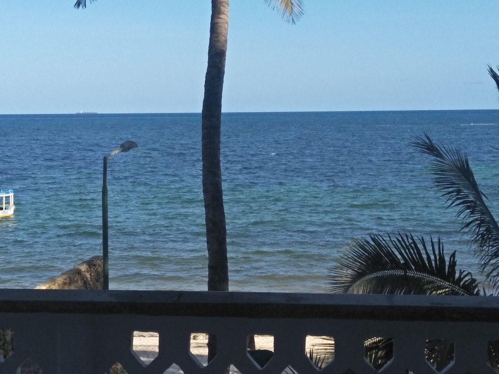 Travellers Beach Hotel and Club 41/50