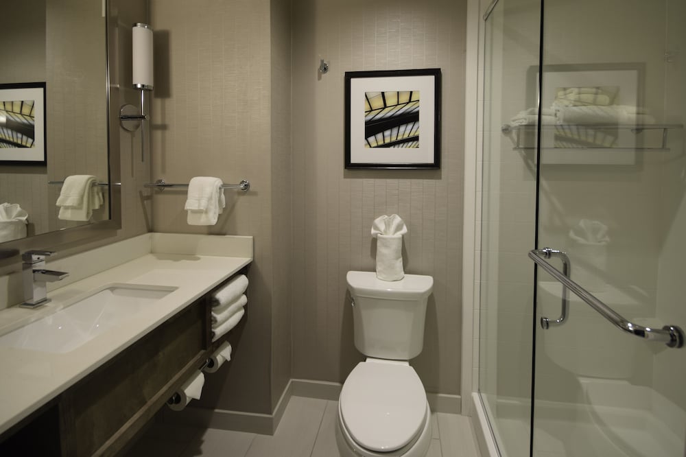 Holiday Inn Cincinnati N - West Chester 12/63
