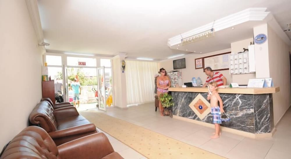 Ozturk Apartments 18/47