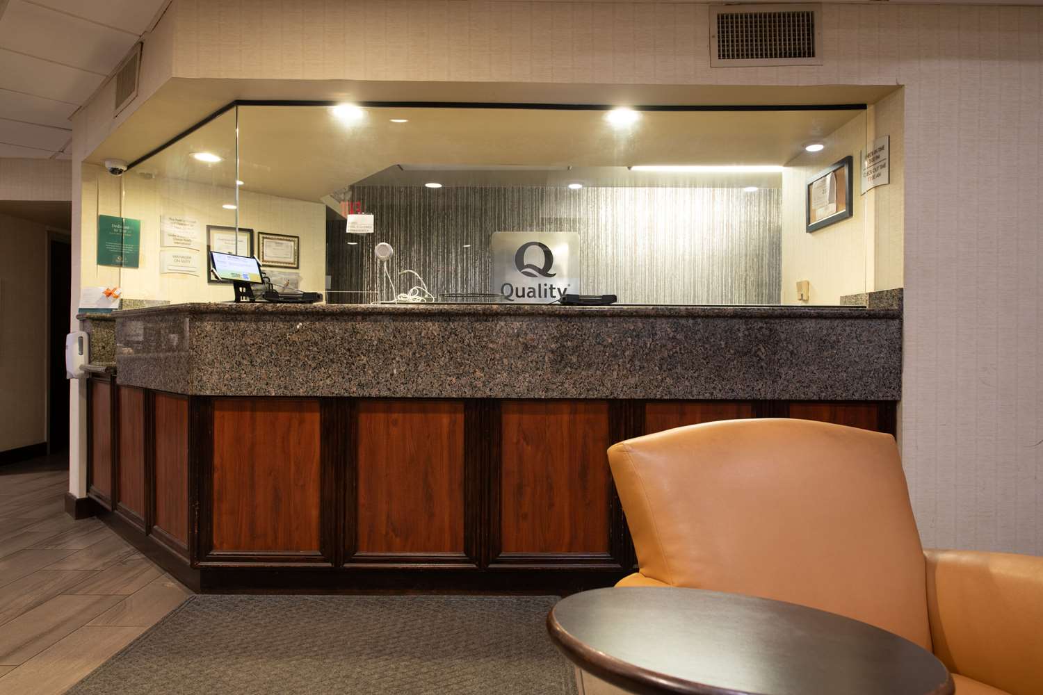 Quality Inn Monroe 4/10