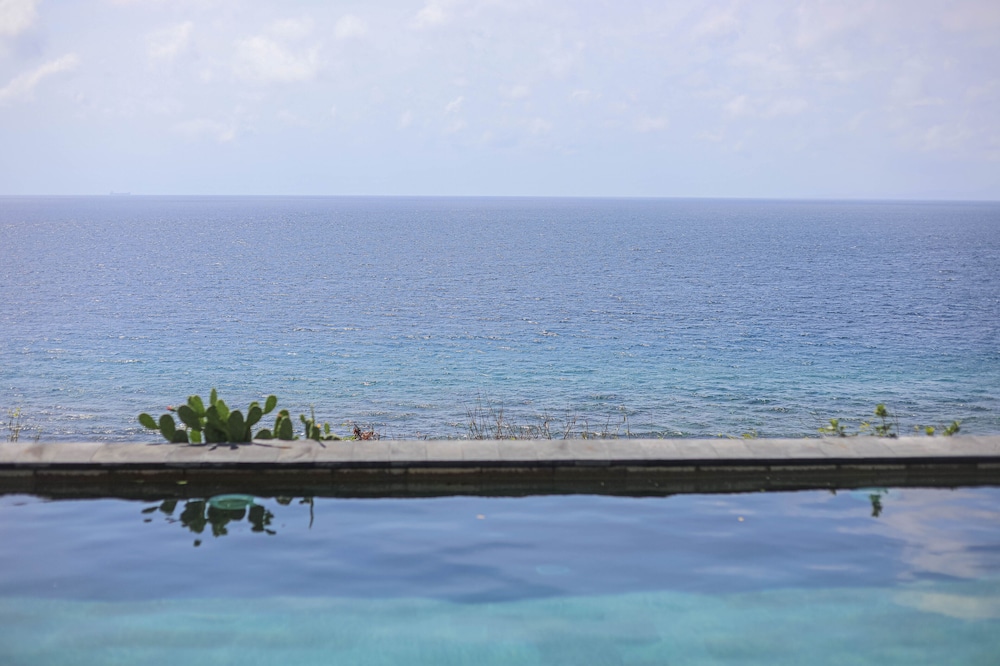 Manta Cottage Seaview Plus 41/50