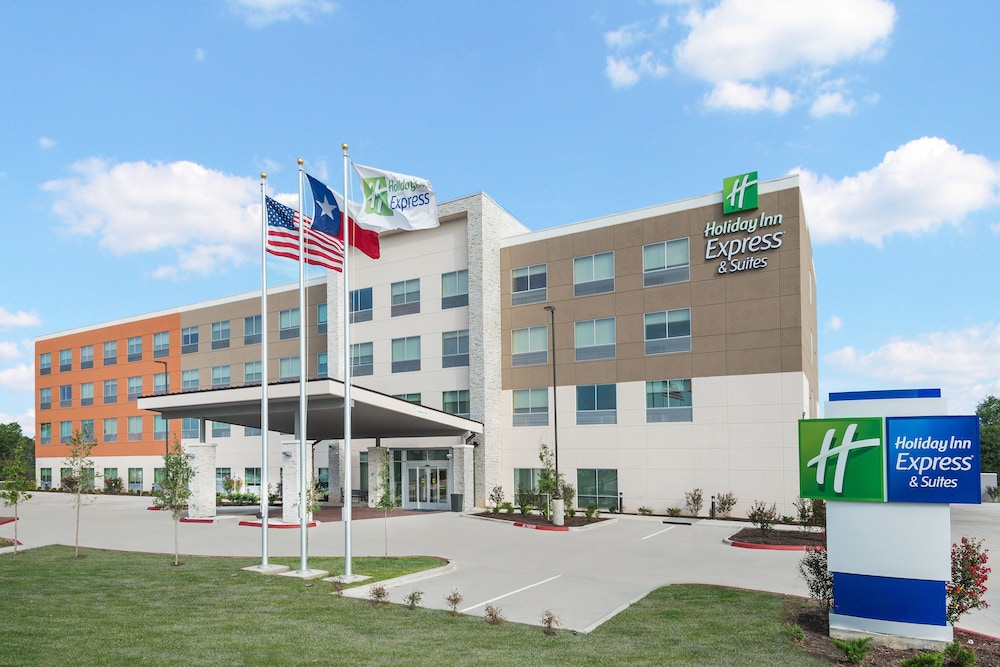 Holiday Inn Express & Suites Bryan 5/69