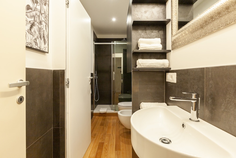 easyhomes - Vincenzo Monti 20/21