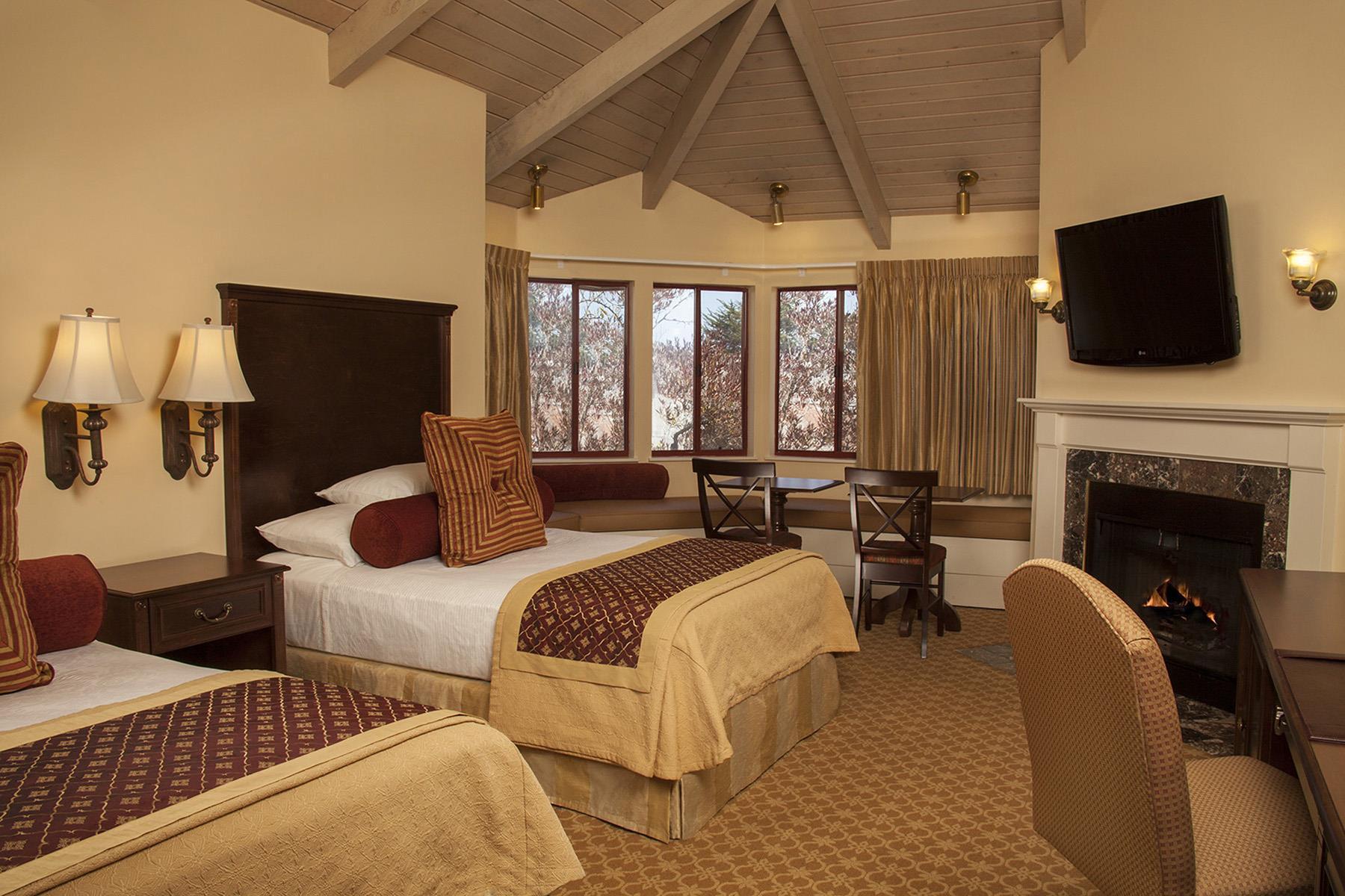 Victorian Inn Monterey 19/38