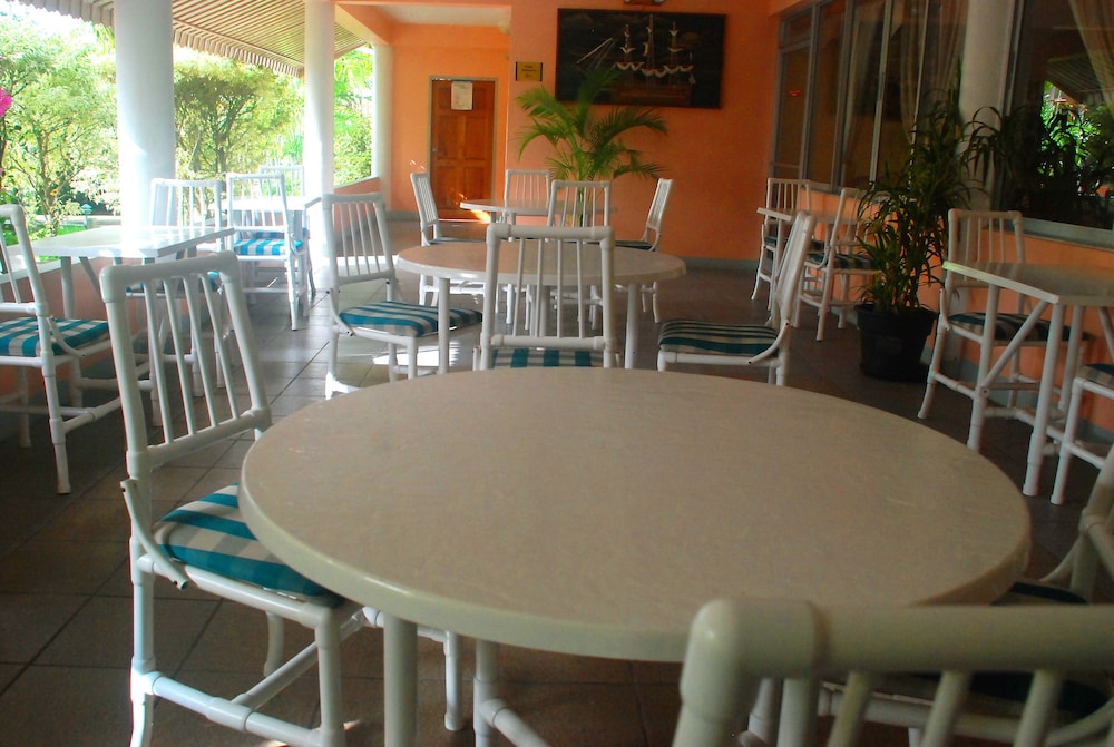 Rovanels Resort And Conference Centre 13/22