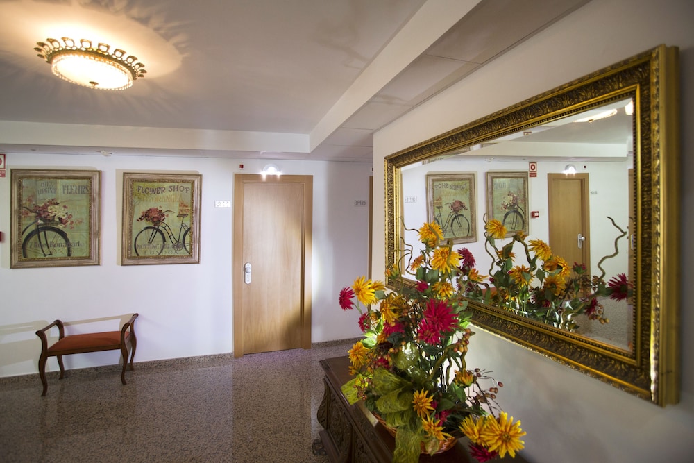 Hotel Marivella 18/34