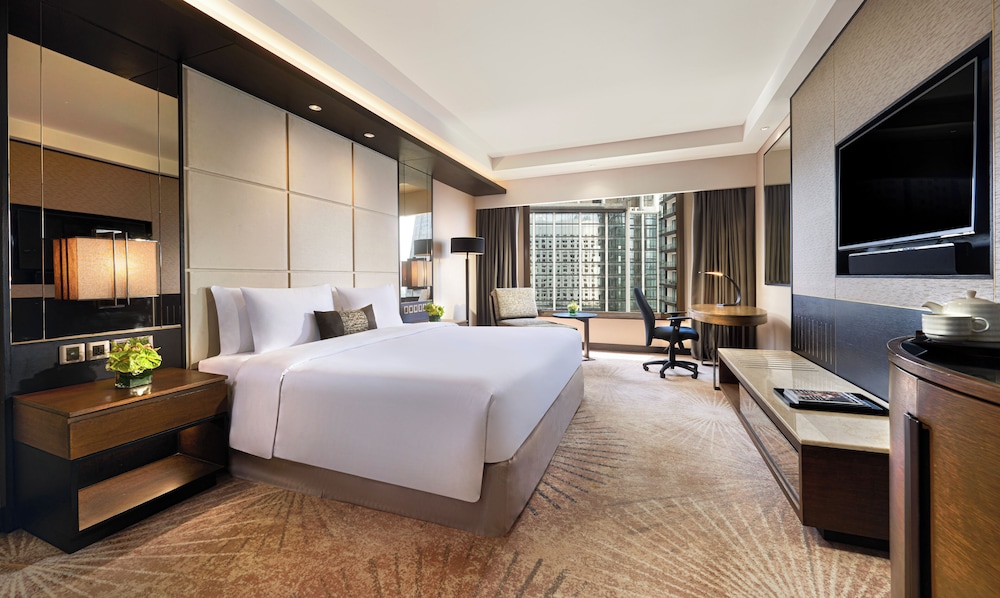 Room at ARTOTEL Suites Mangkuluhur, JAKARTA