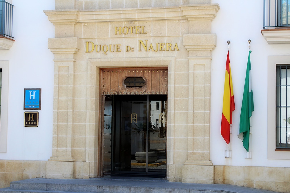 Duque de Najera Hotel 5/106