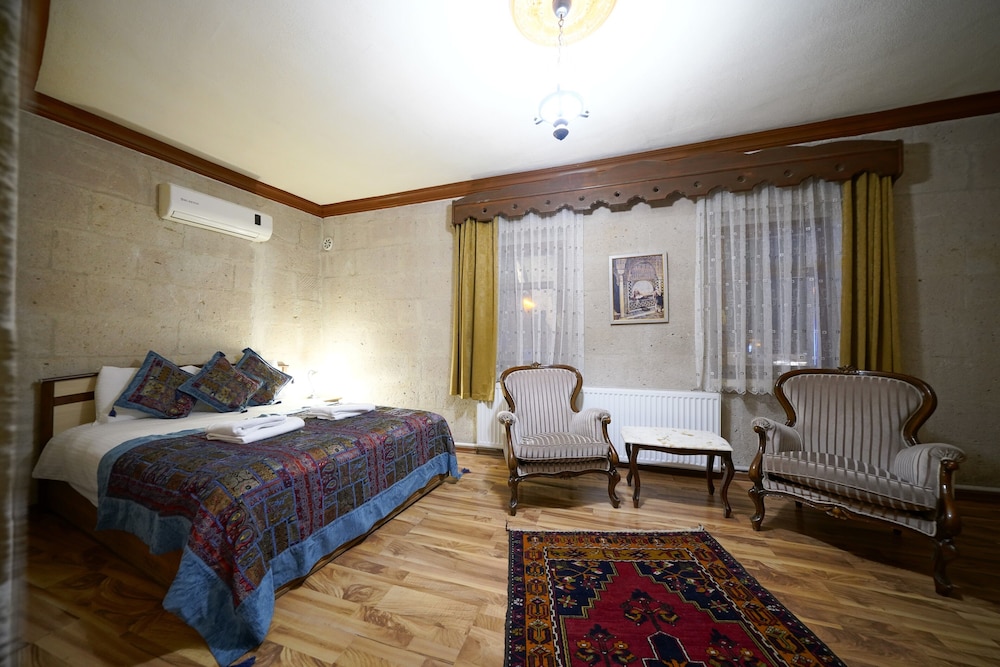 COMFORT, DOUBLE BED