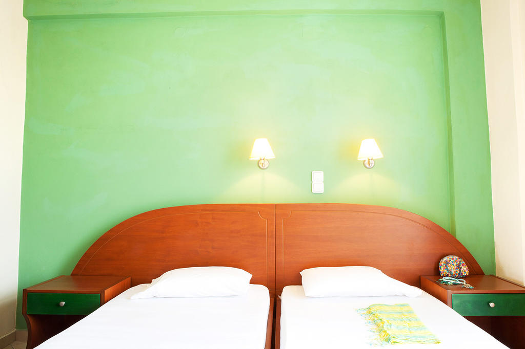 Semi Room, Economy, Studio, Semi Double Bed