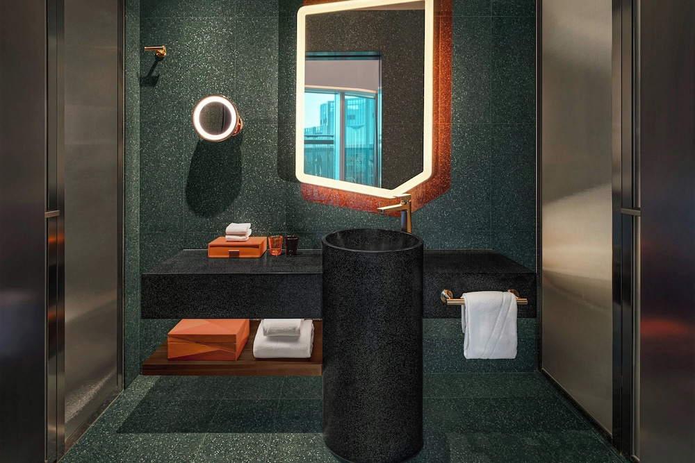 W Macau - Studio City 45/50