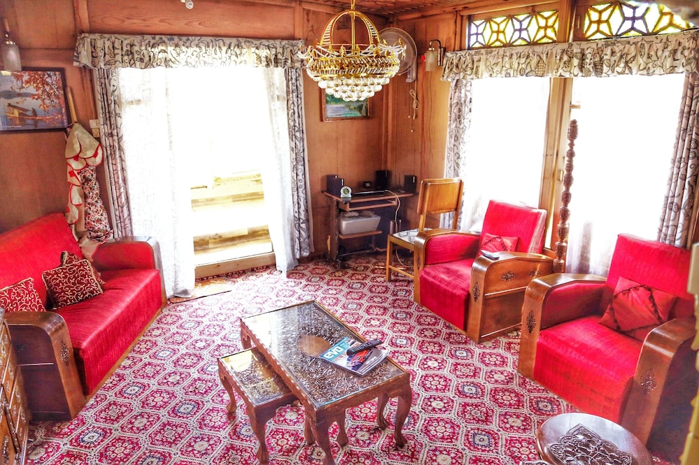 Houseboat Zaindari Palace 20/45