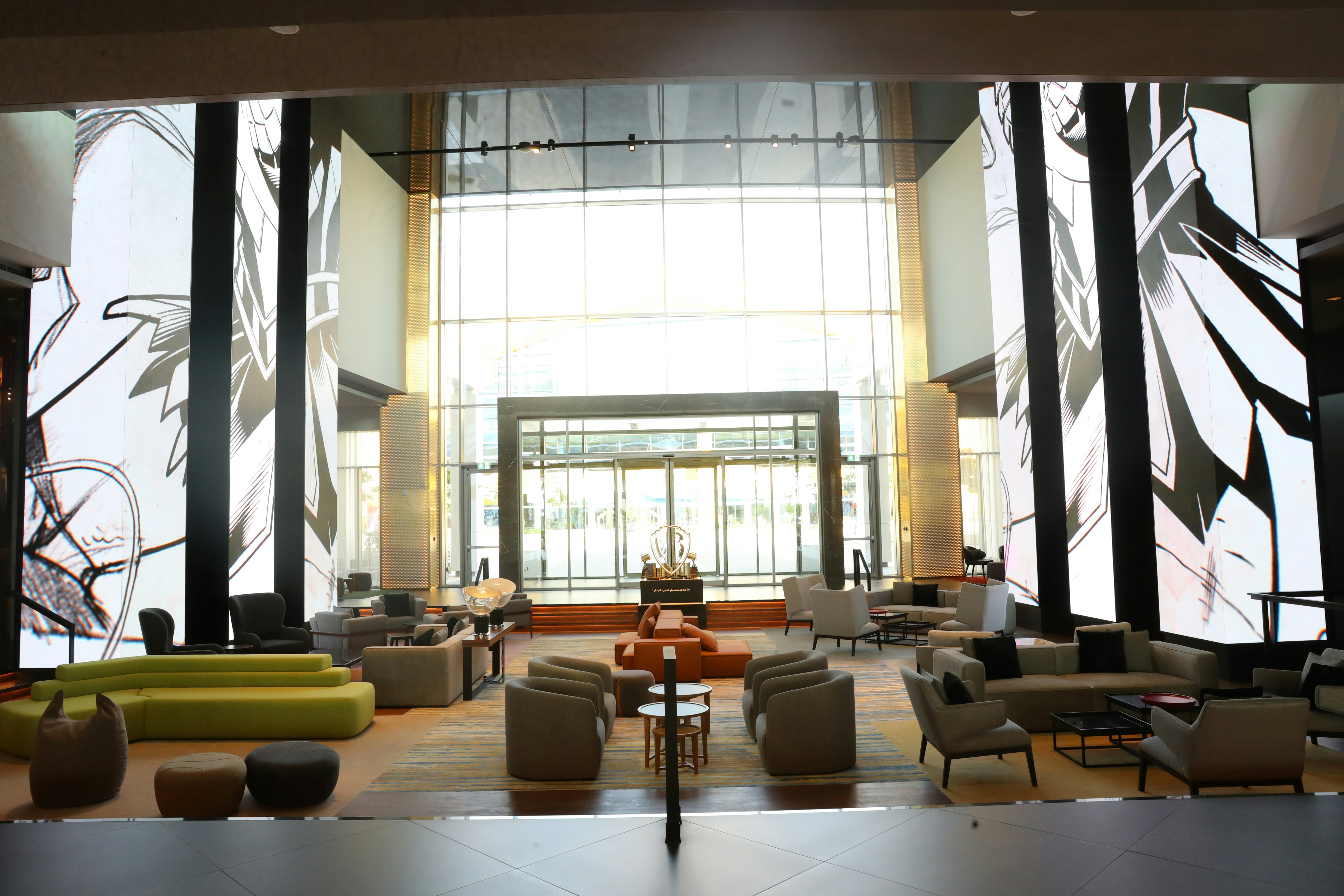 The WB Abu Dhabi, Curio Collection by Hilton 27/50