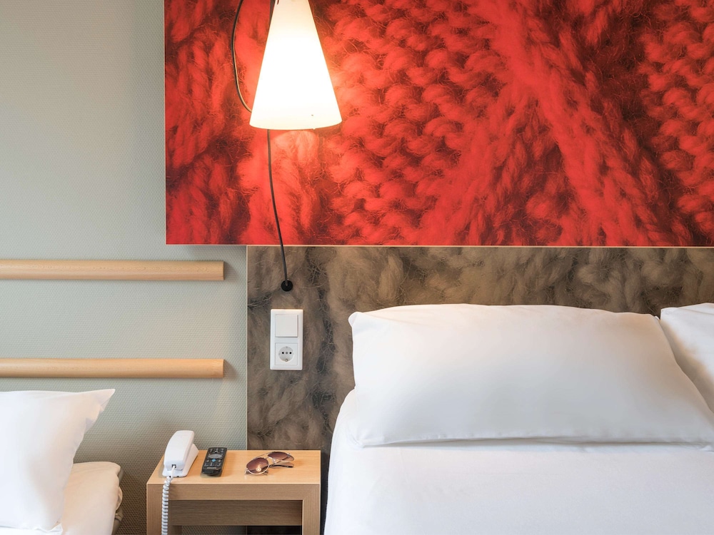 Ibis Geneve Centre Gare 11/62
