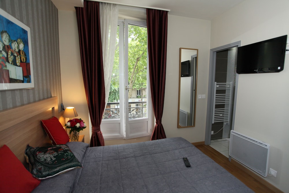 Alane Hotel 46/57