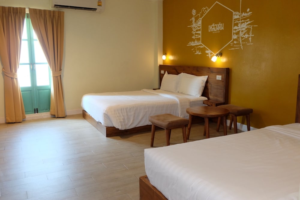Siri Poshtel Bangkok 15/50