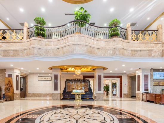 Zhengzhou Xingang Holiday Hotel 1/20