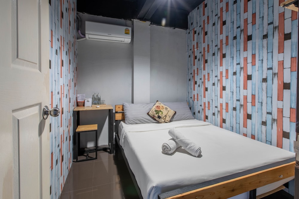 La Belle Nuit House 30/78