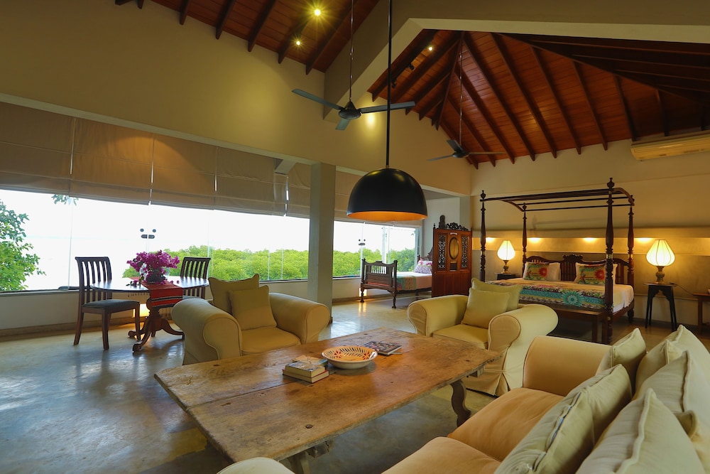 Villa Hundira 26/50
