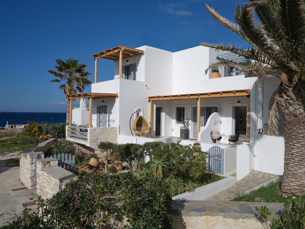Ariti Seaside Residence 42/50