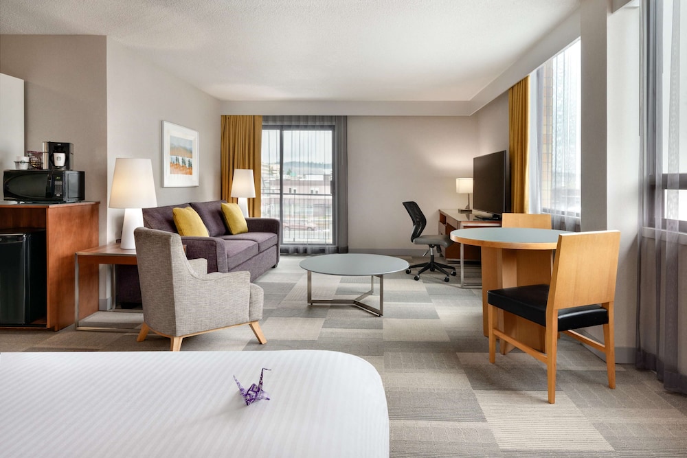 Coast Prince George Hotel by APA 21/50