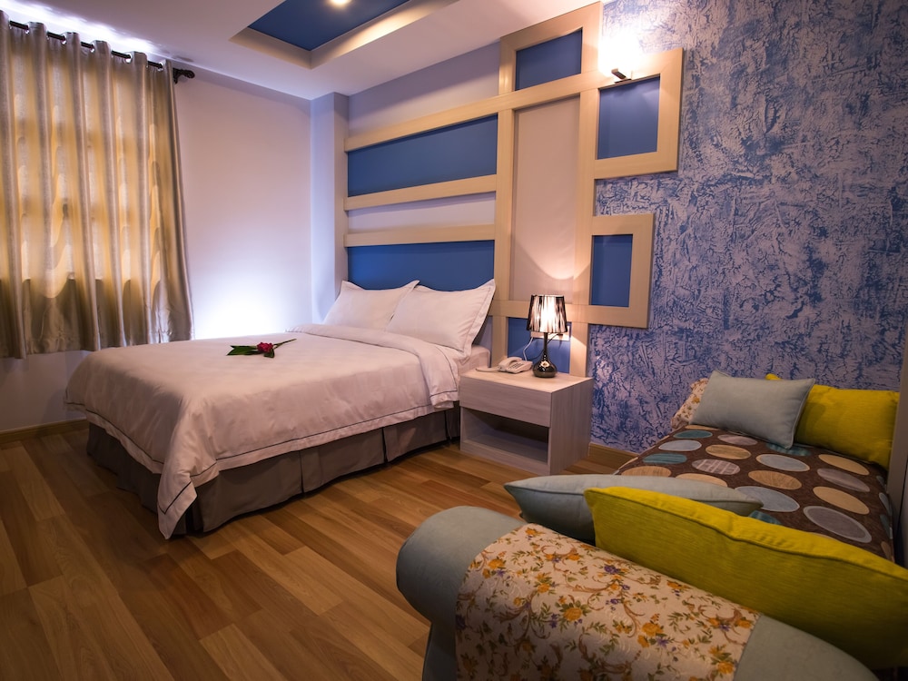 Sunshine Inn Plus 20/50