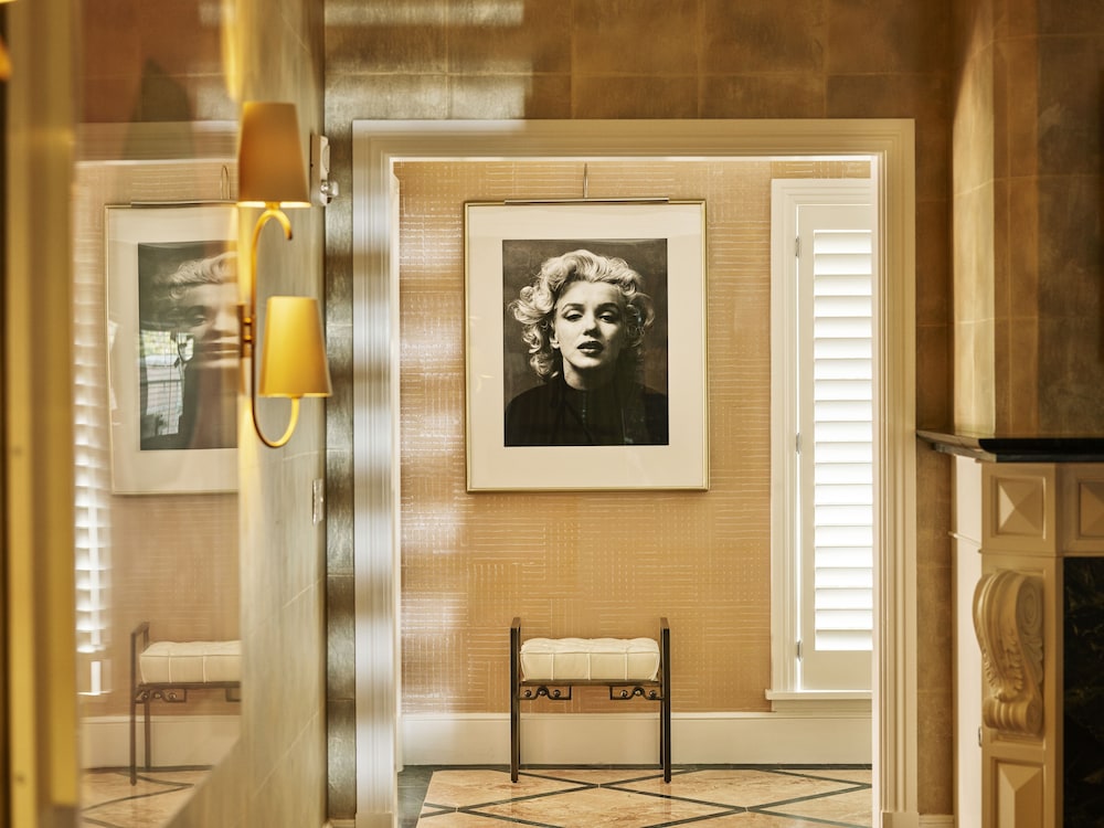 The Beverly Hills Hotel 55/96