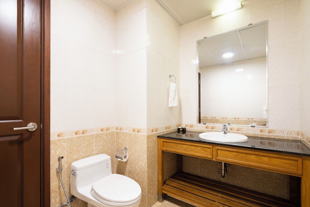 Phu My Harbour Hotel 54/57