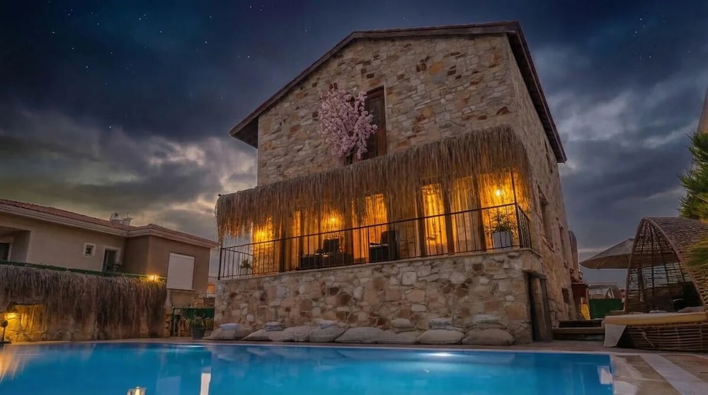Stone House Yeni Foca 2/50