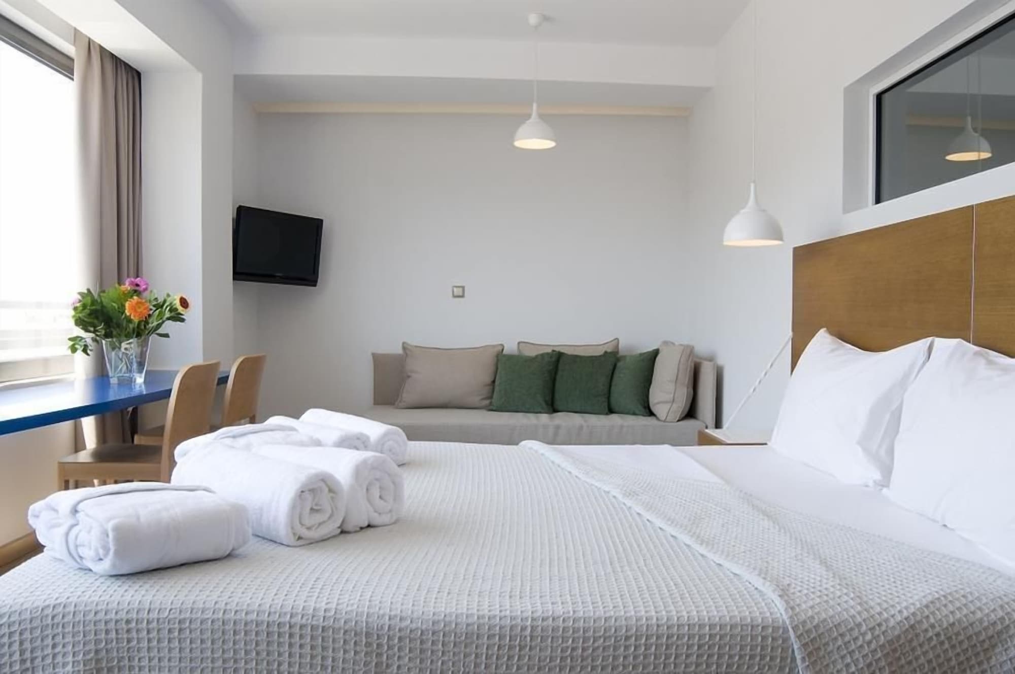 JUNIOR SUITE, ACROPOLIS VIEW
