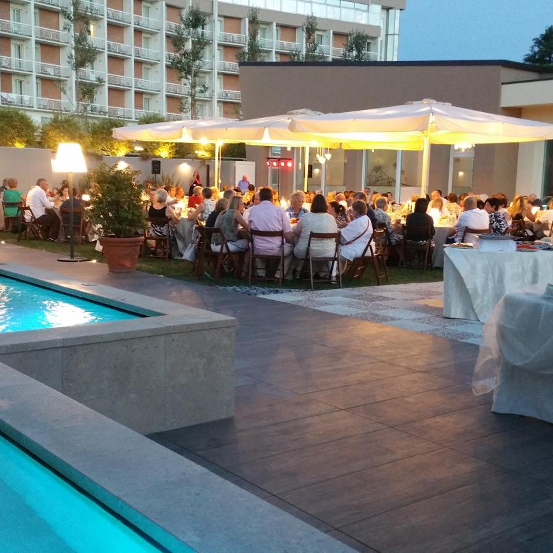 Hotel Eliseo 6/50