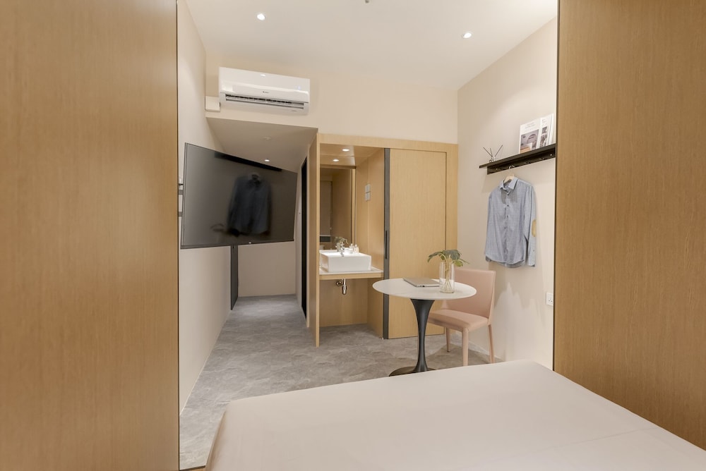 Harper Boutique Hotel 11/22