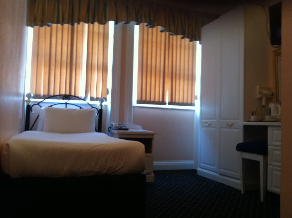 The Mermaid Suite Hotel 25/37
