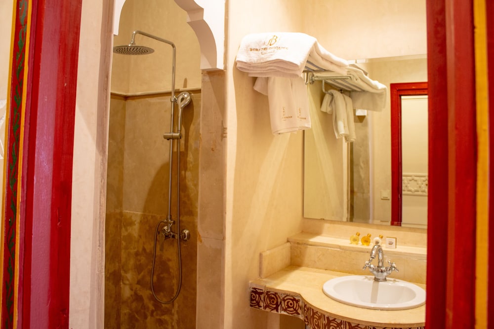 Hotel BORJ DES CASCADES 39/41