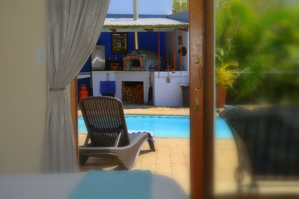 Turtle Bay Lodge 7/48