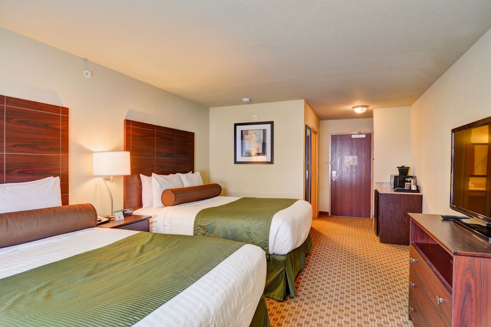 Cobblestone Inn Amp Suites Big Lake Tx 20/80
