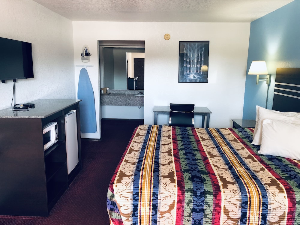 Meridian Inn Oklahoma City Airport 13/32