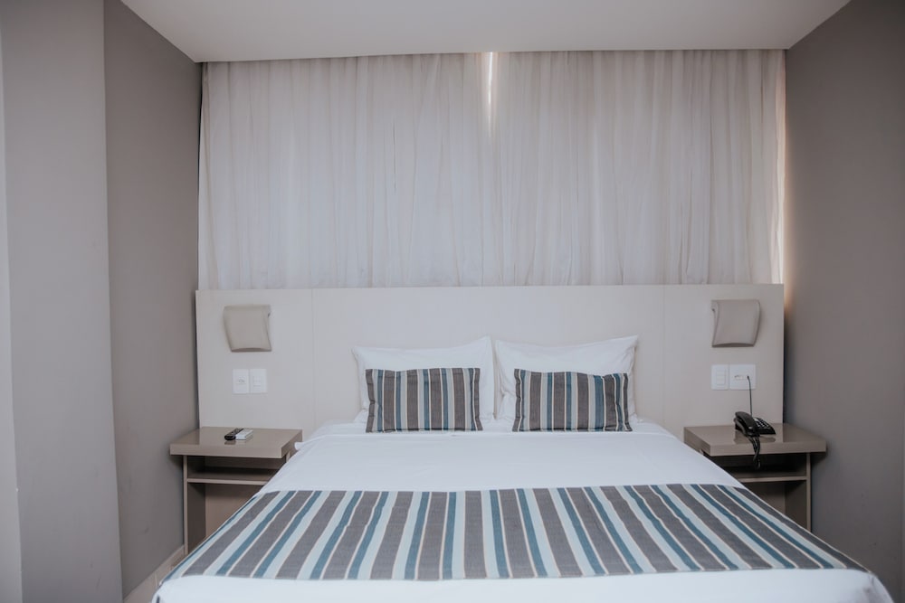 Rede Andrade Lapa Hotel 30/66