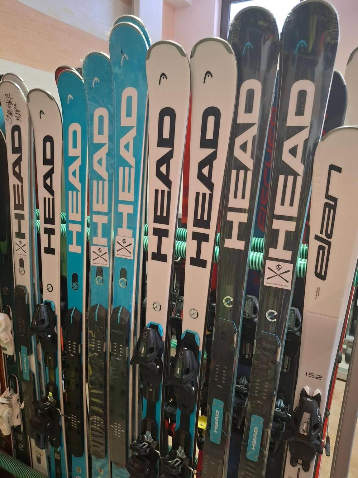 The Lodge Hotel 44/50