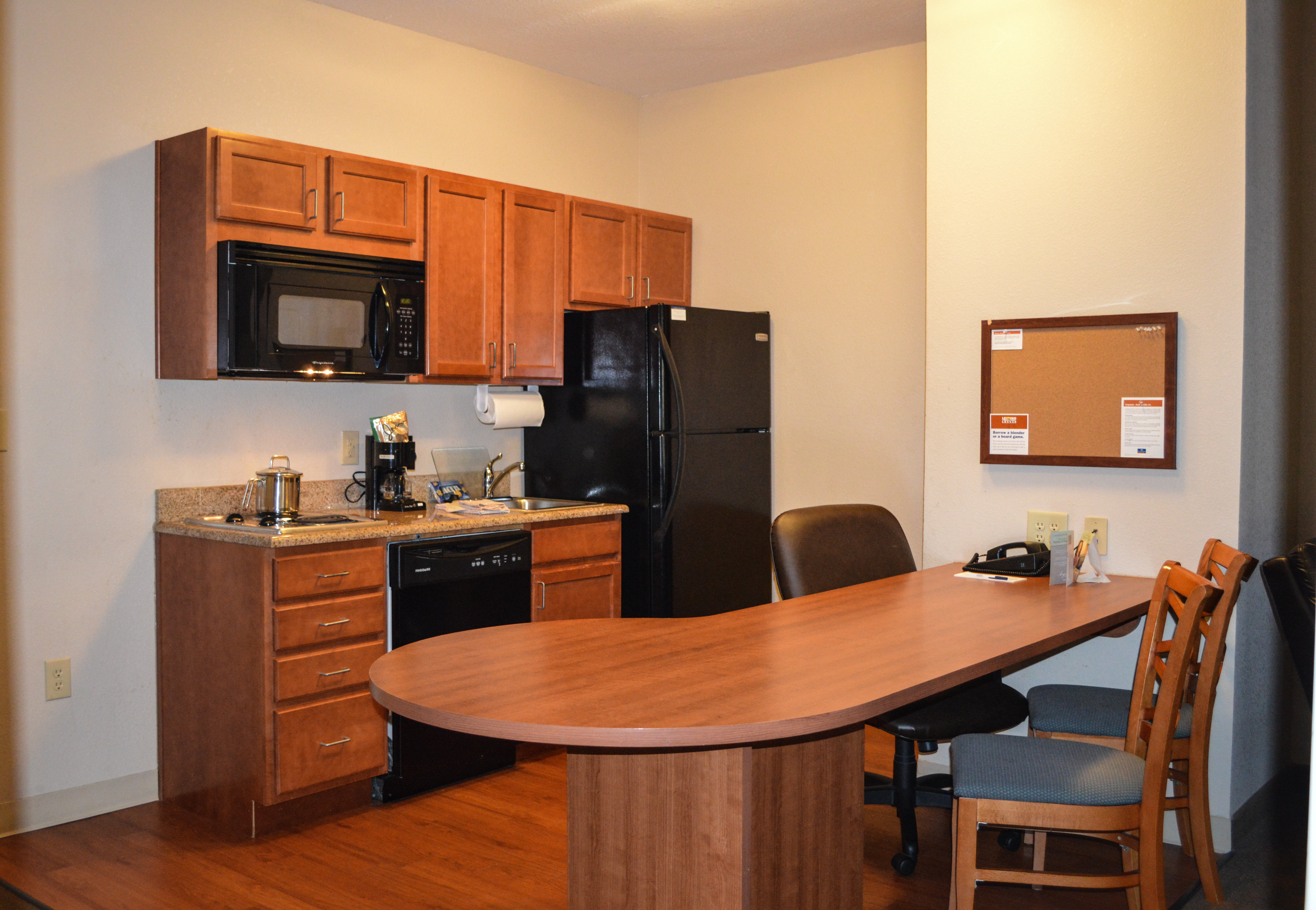 CANDLEWOOD SUITES AUGUSTA 21/24