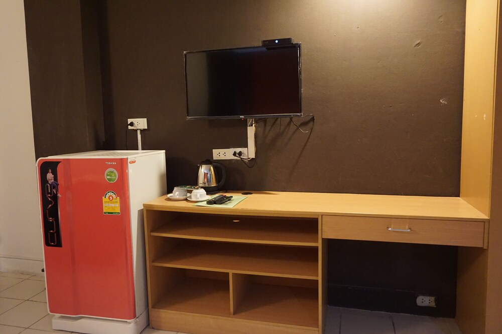 Bangkok Travel Suites 47/56