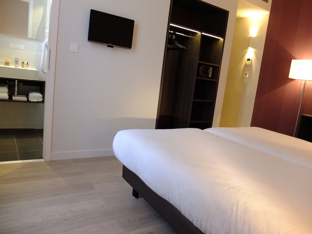 Hotel de Flore 33/60