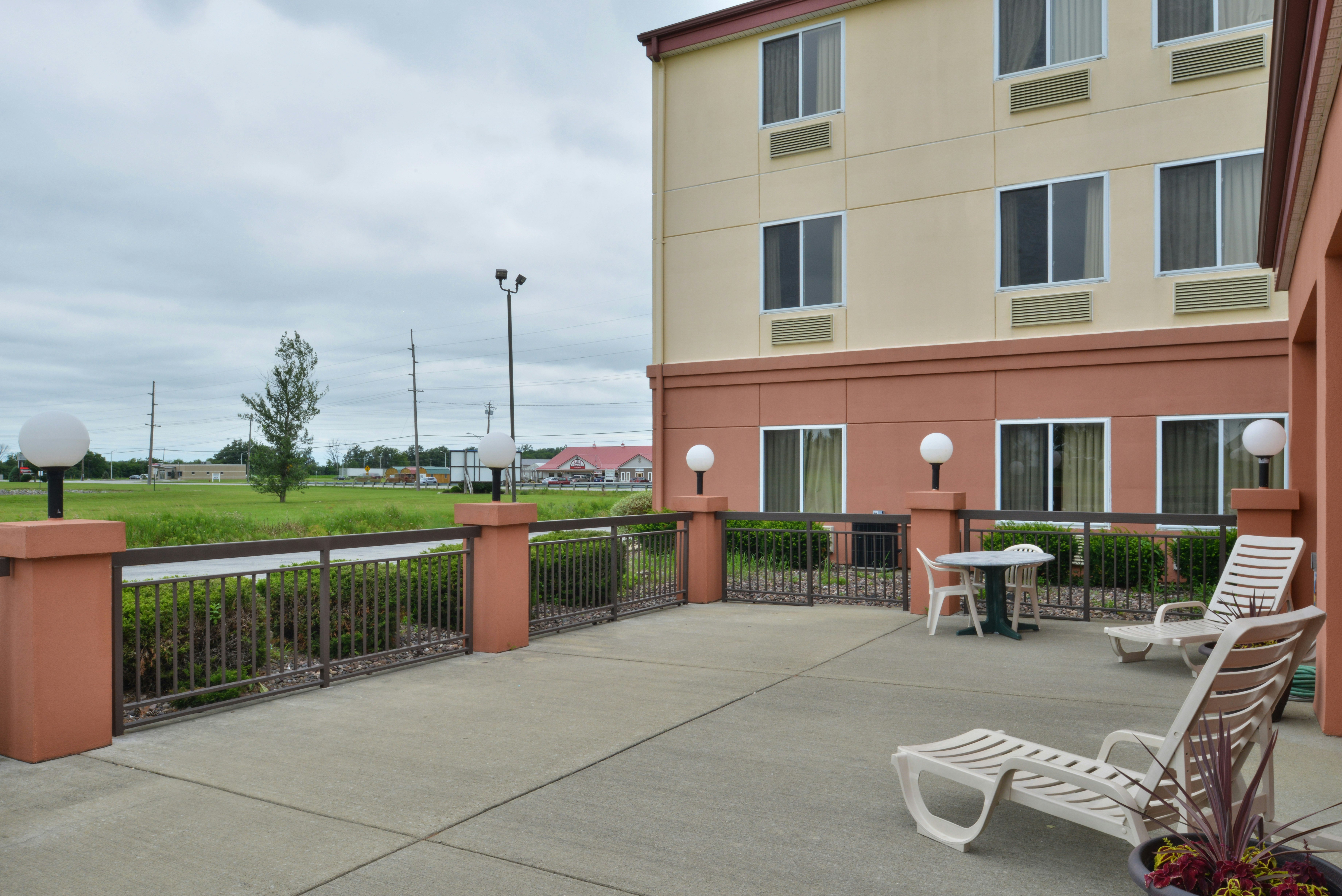 Red Roof Inn Clyde 38/39